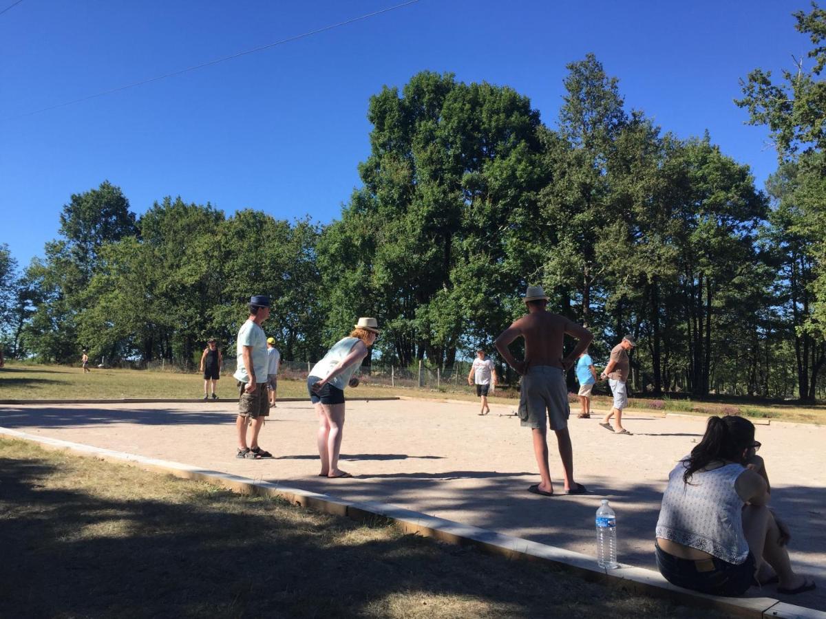 Camping Les Petites Minaudieres Coussay-les-Bois Exterior photo