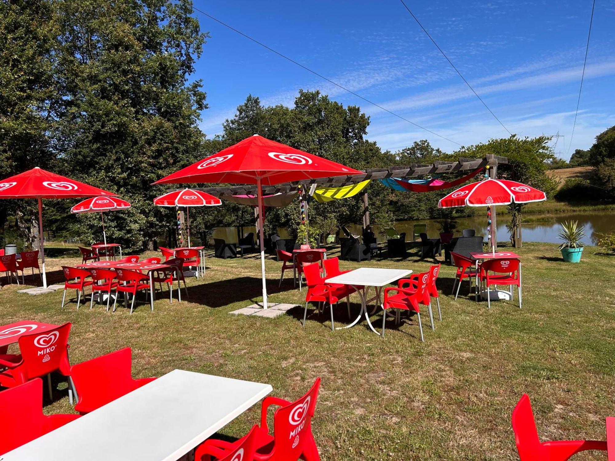 Camping Les Petites Minaudieres Coussay-les-Bois Exterior photo